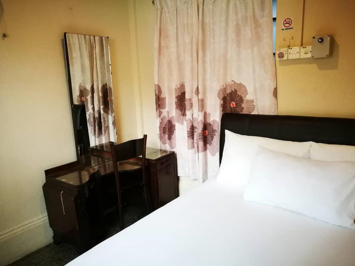 Grocer'S Inn Backpackers Guesthouse Куала-Лумпур Екстер'єр фото