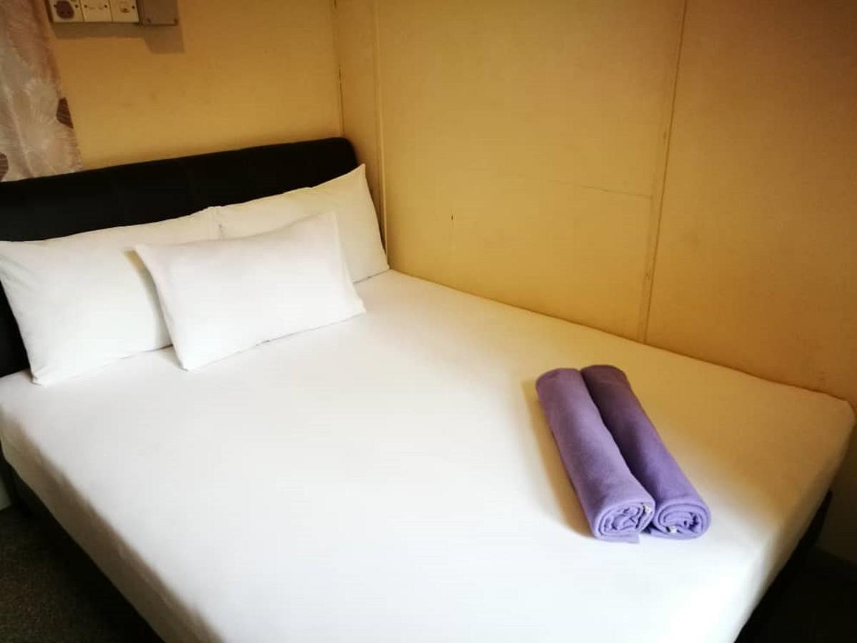 Grocer'S Inn Backpackers Guesthouse Куала-Лумпур Екстер'єр фото
