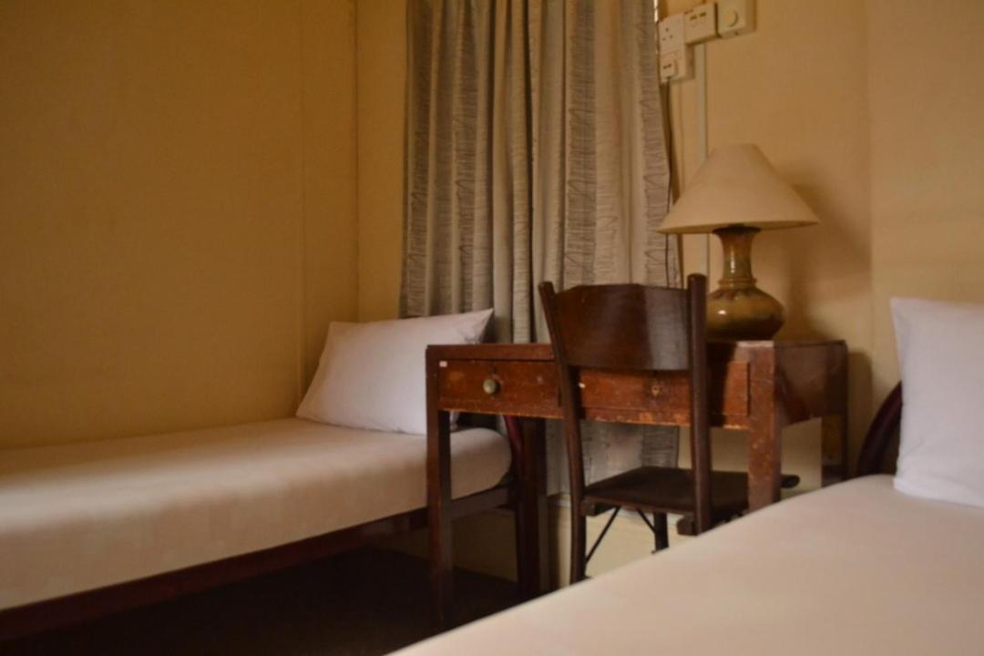 Grocer'S Inn Backpackers Guesthouse Куала-Лумпур Екстер'єр фото